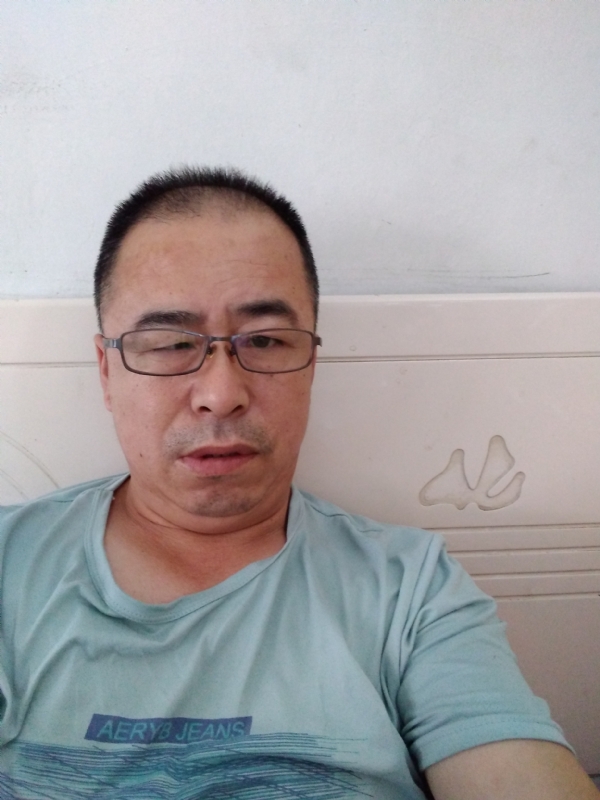 大叔的第一张照片--高密中老年相亲网